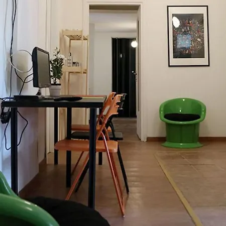 Kamchu Apartments: Viale Libia Guest house *